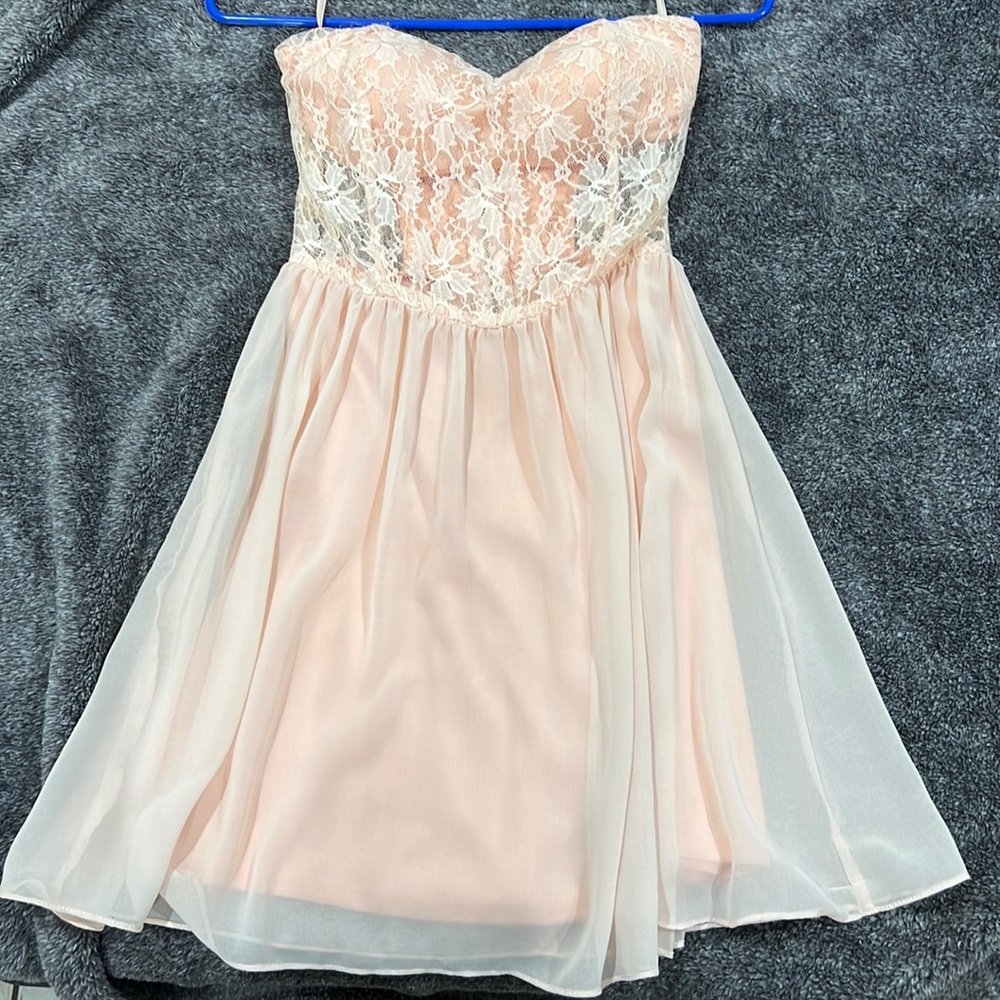Foreign Exchange pink lace dress